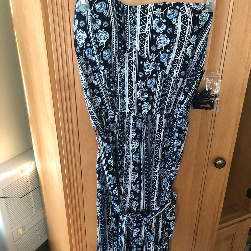 (2) Rompers